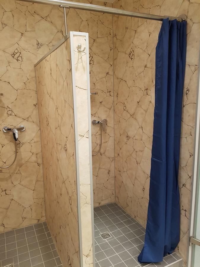 Hostel Gaestehaus Zum Padre Гох Екстериор снимка